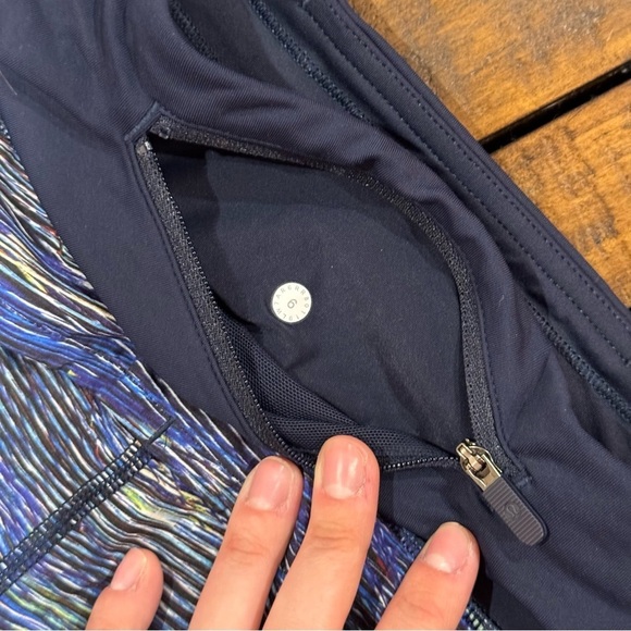 Lululemon Speed Up Interconnect Blue Multi Athletic Stretch Low Rise Shorts 6 - Picture 9 of 14